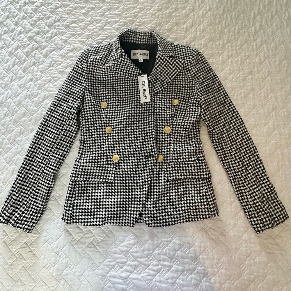 Steve Madden Black and White Tailored Blazer